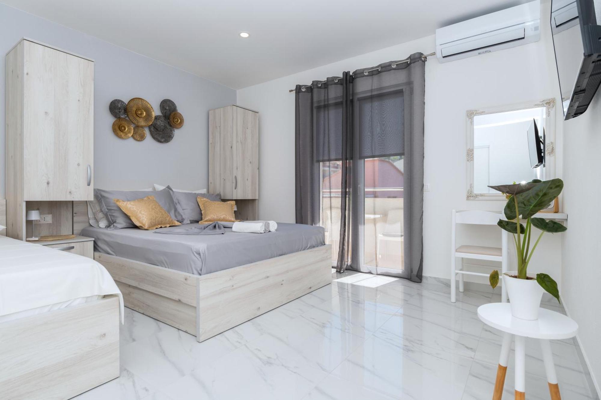 Apartmants Sestic ทูแชพี ภายนอก รูปภาพ