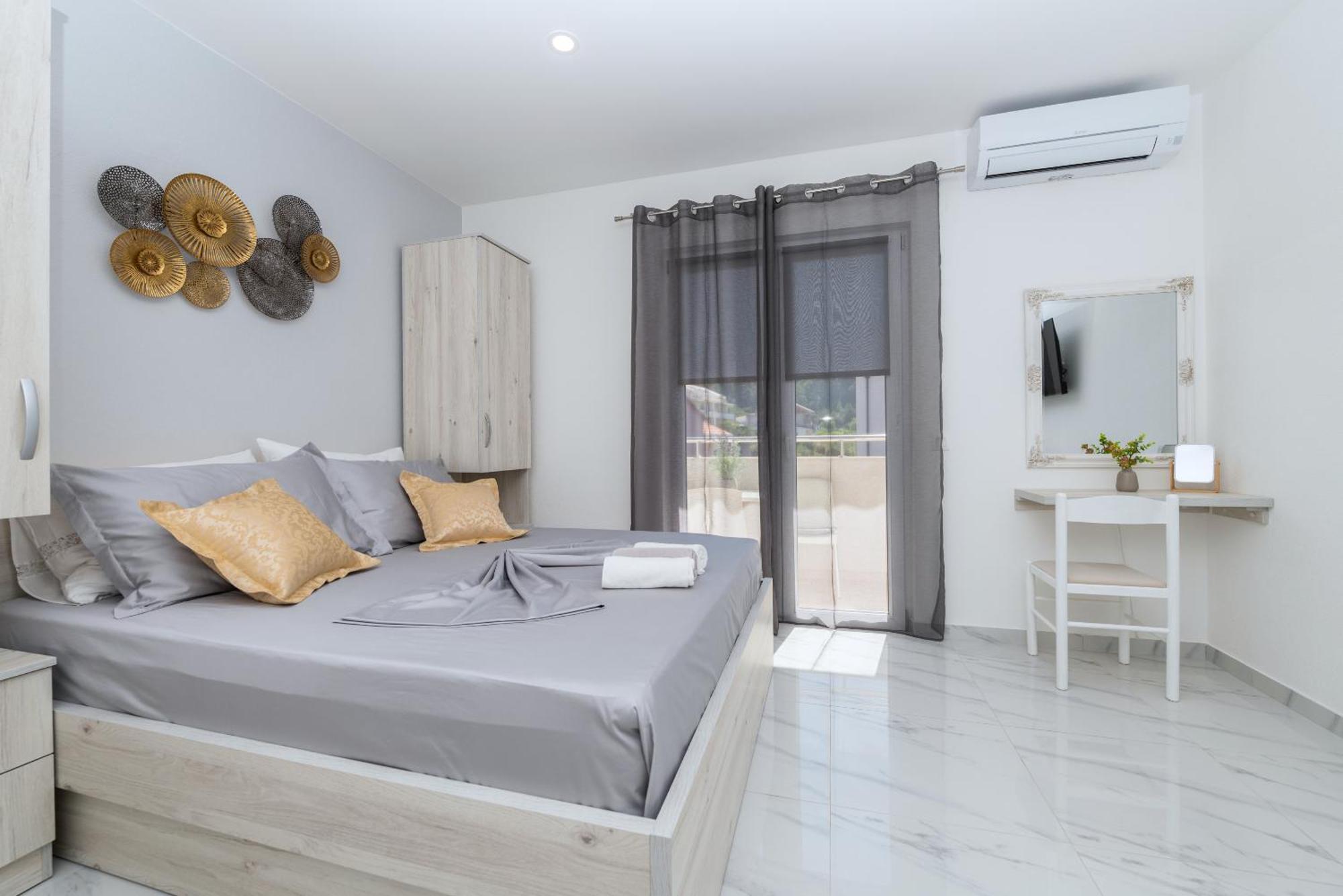 Apartmants Sestic ทูแชพี ภายนอก รูปภาพ