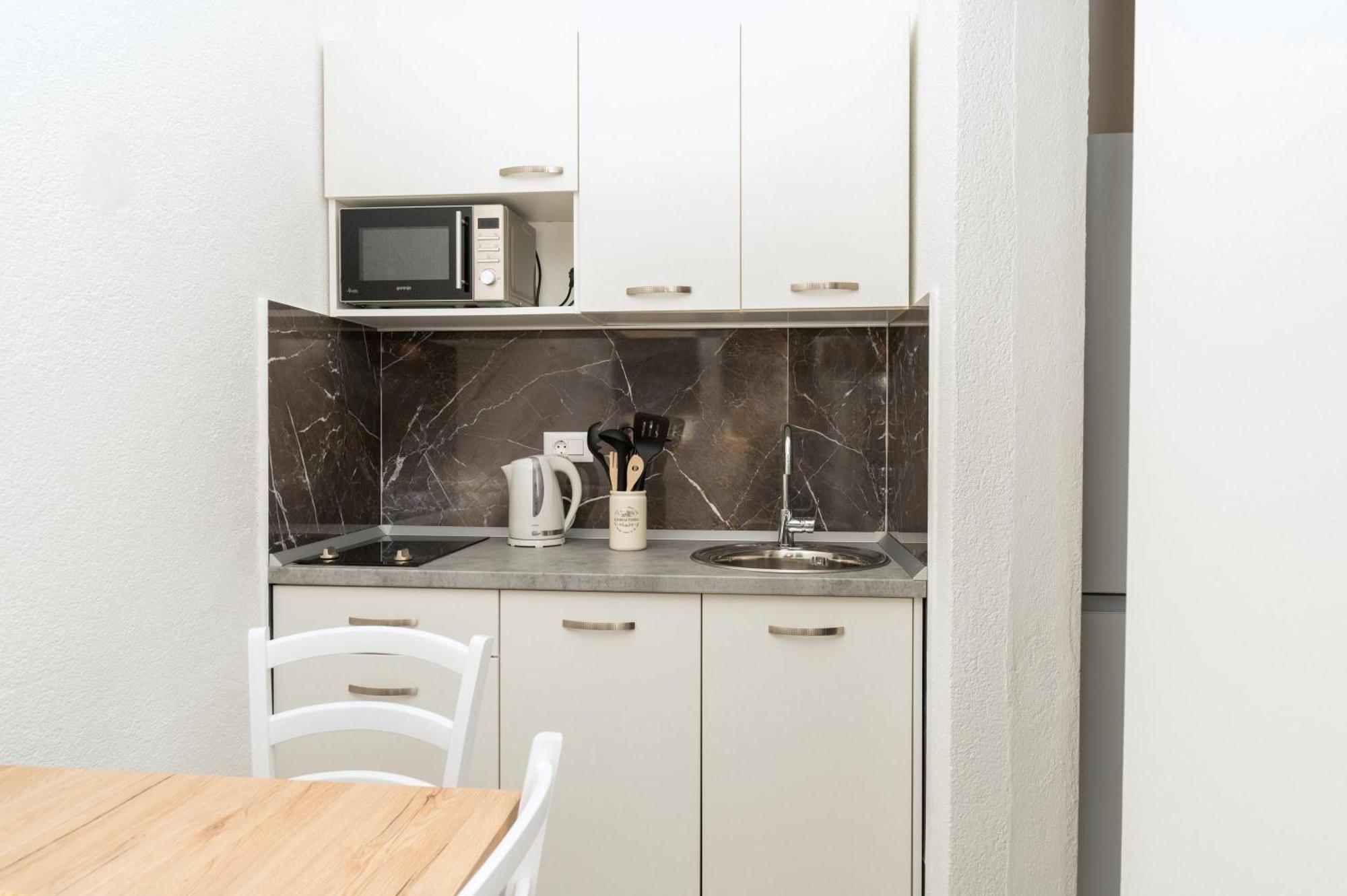 Apartmants Sestic ทูแชพี ภายนอก รูปภาพ