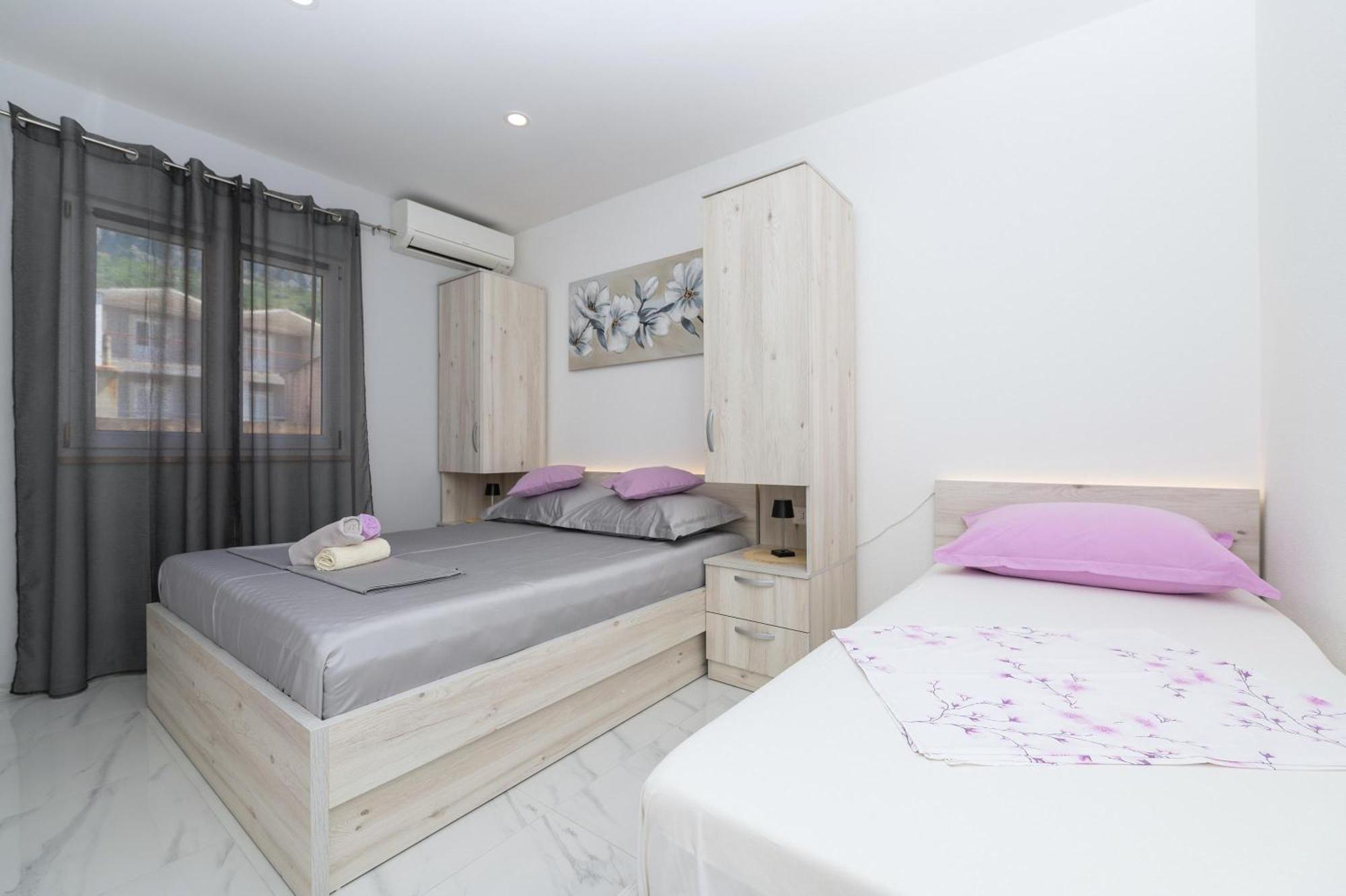 Apartmants Sestic ทูแชพี ภายนอก รูปภาพ